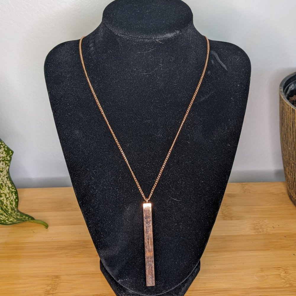 $5!!! Rose Gold Bar Pendant Necklace